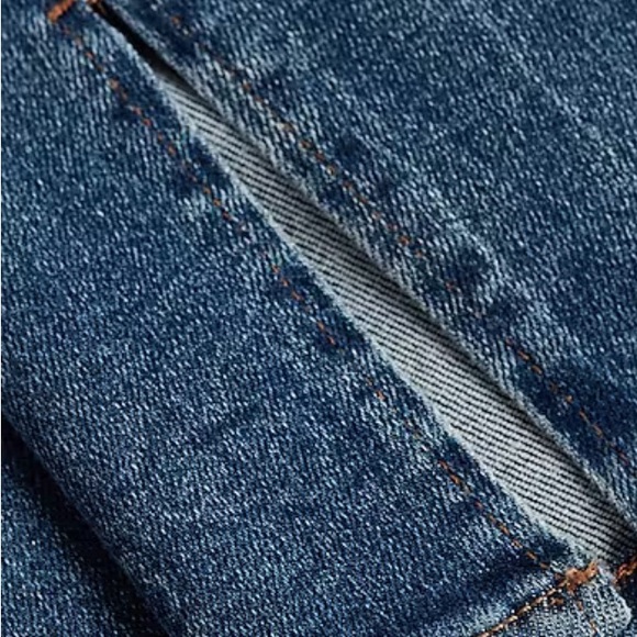 Express Mid Rise Medium Wash Ripped Skyscraper Jeans NWT - Picture 10 of 11